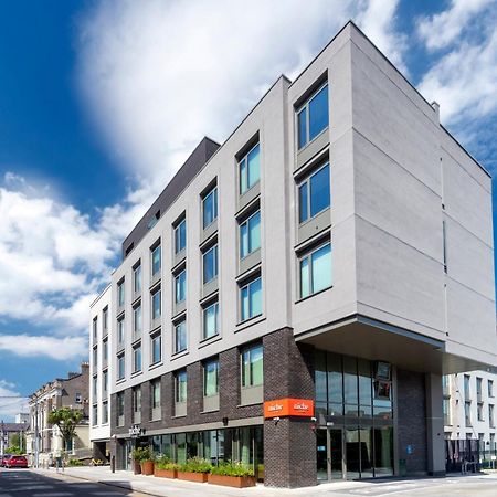 Niche Living - Dun Laoghaire Dublin Bagian luar foto