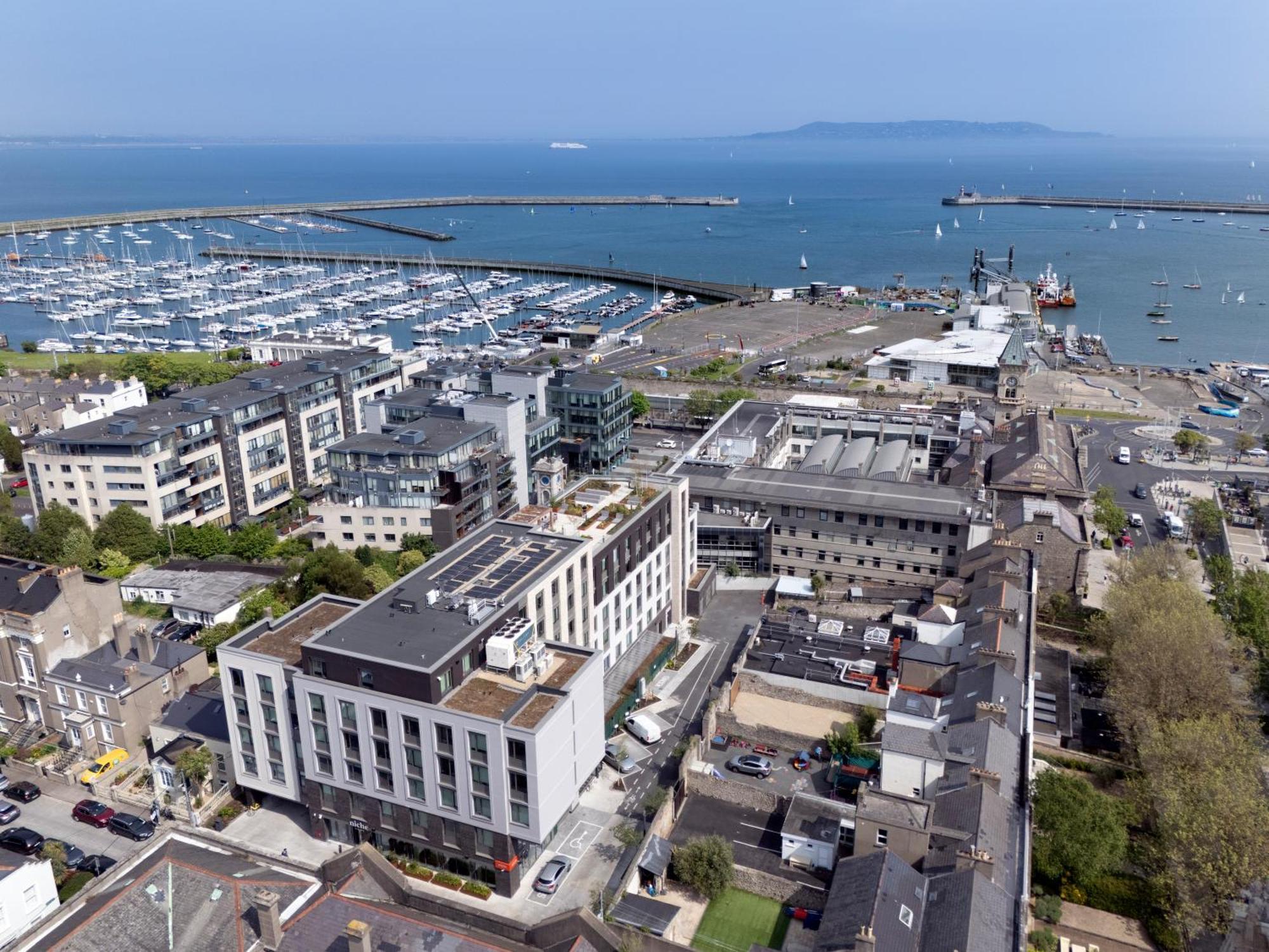 Niche Living - Dun Laoghaire Dublin Bagian luar foto